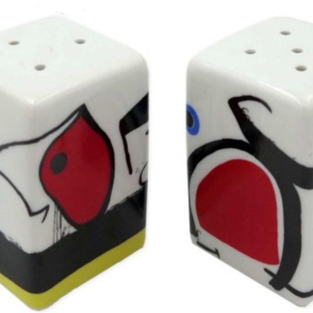 Vintage MIRO shakers NWT 1975